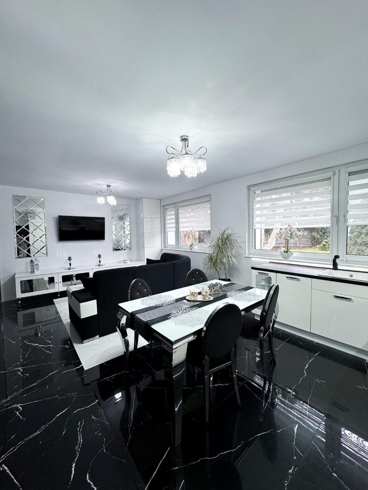Apartament Glamour Gniezno Eksteriør billede